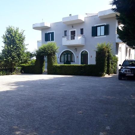 Agron Otel Orikum Dış mekan fotoğraf